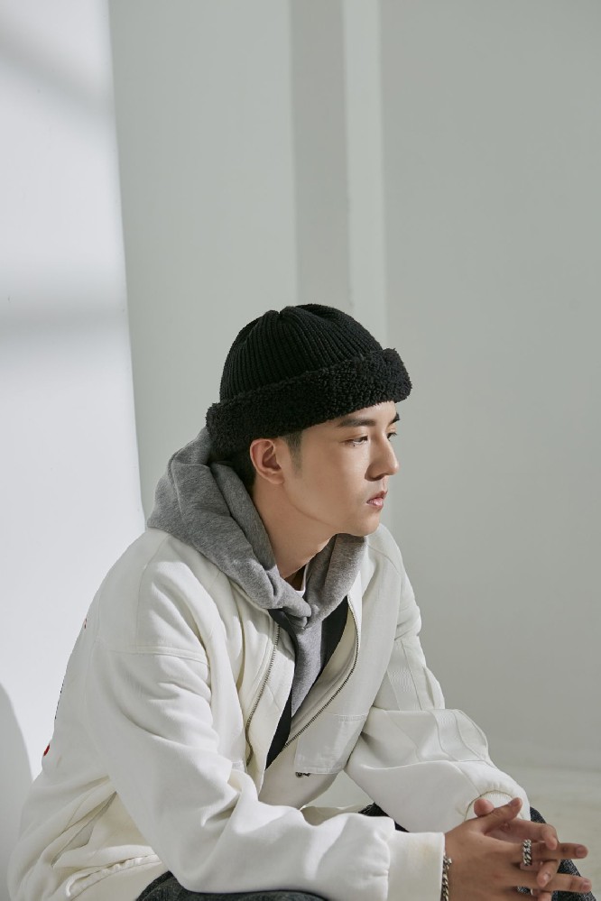 WHOLESALE WINTER WARM KNITTED HATS
